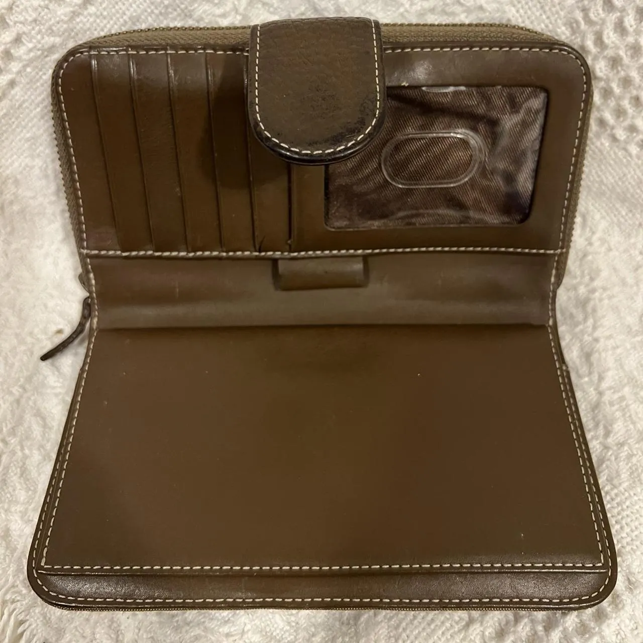 Dooney & Bourke Brown Wallet, photo 3 of 4