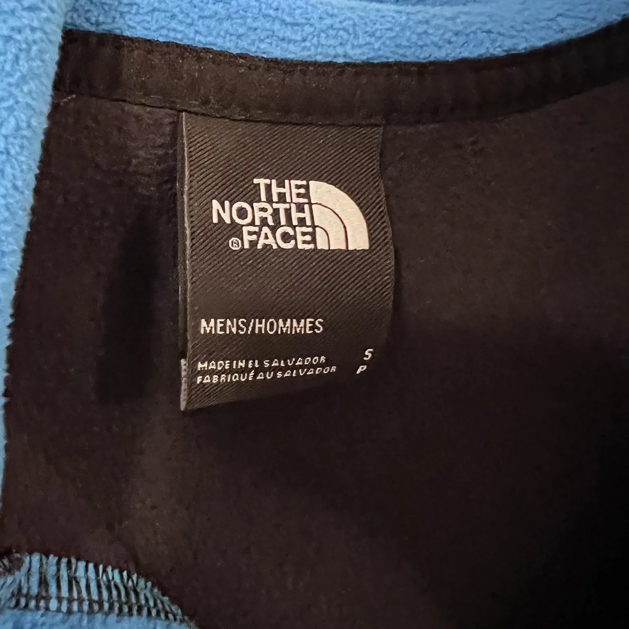 Blue Northface Men’s Glacier Pullover Sweater, photo 3 of 3