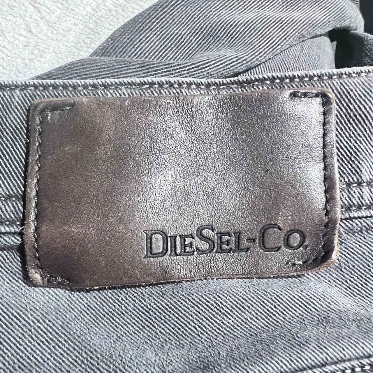 Diesel Industry Wash0600R Stretch Viker Regular Straight Jeans, photo 6 of 8