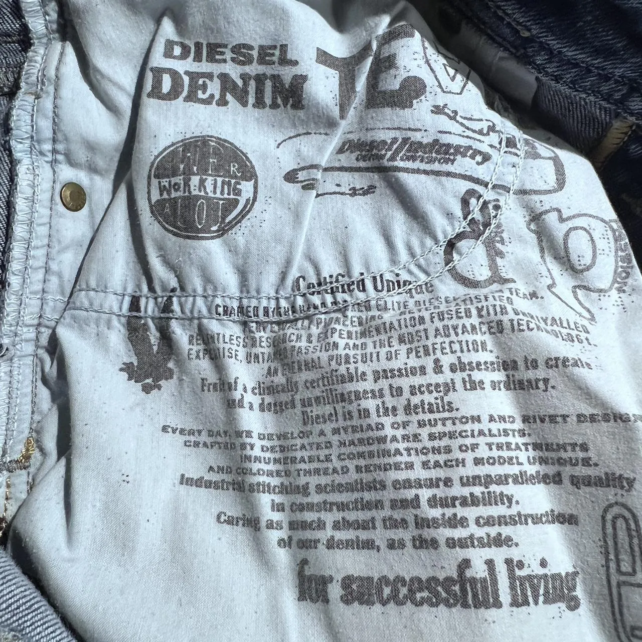 Diesel Industry Wash 0880K Stretch Larkee Relaxed Comfort Straight, photo 5 of 8