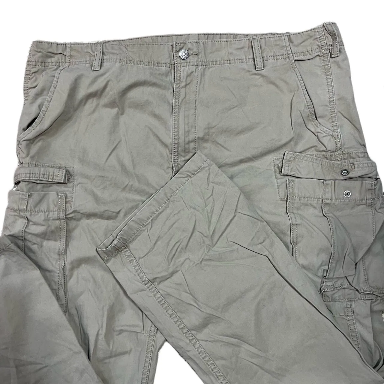 Levi’s Beige Cargo Pants, photo 4 of 6