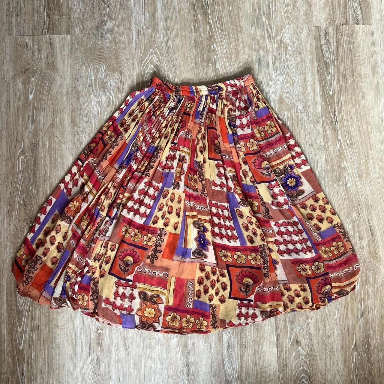 Enjoy Multi-Colored Retro Midi Skirt, photo 1 of 4