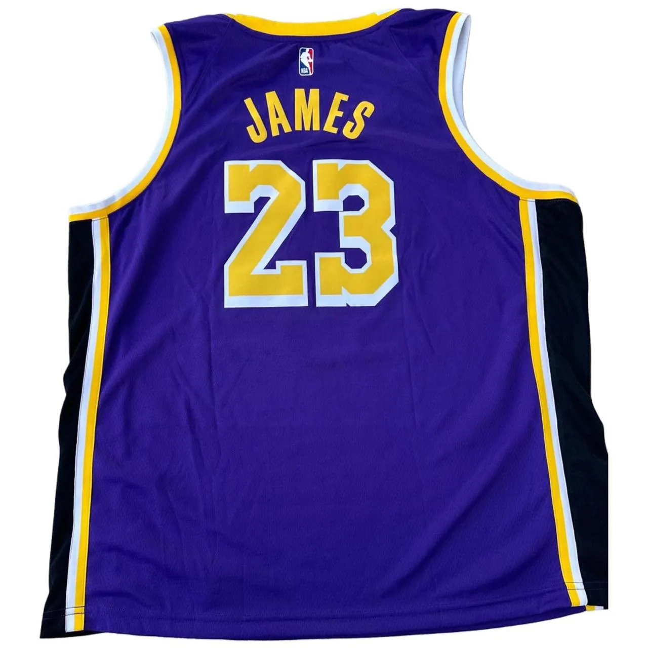 Nike LeBron James Lakers Vaporknit Jersey Statement Edition, photo 2 of 4