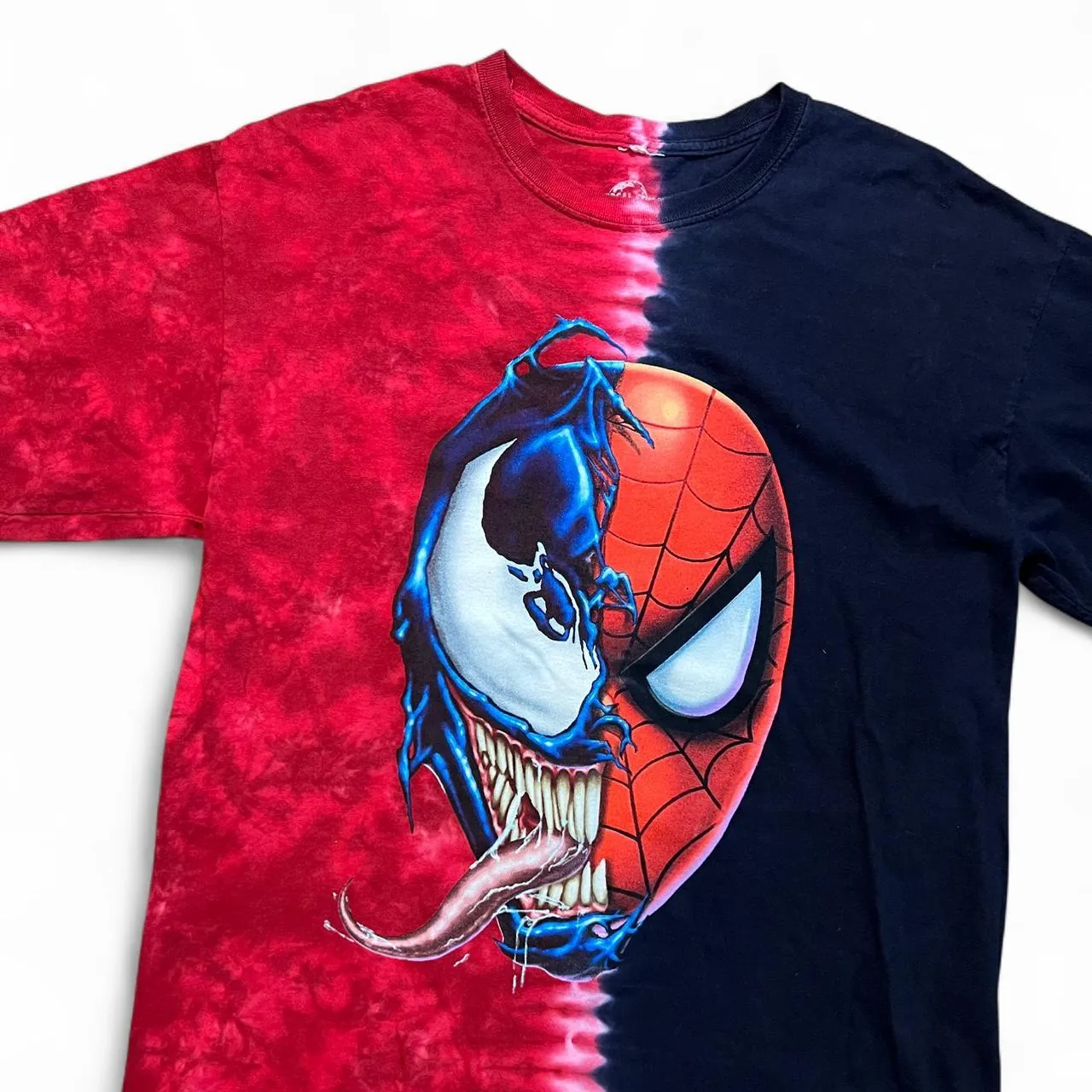 Marvel Spiderman vs Venom Tie Dye Universal Studios Graphic Tee, photo 2 of 3