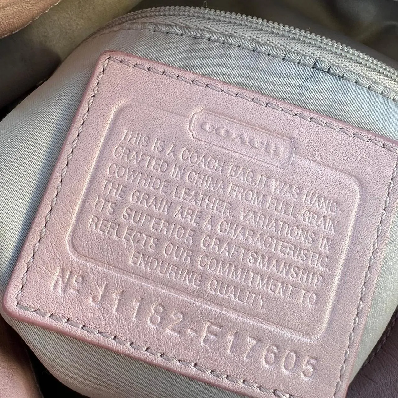 Vintage Coach Ashley Pink Leather Handbag, photo 4 of 5