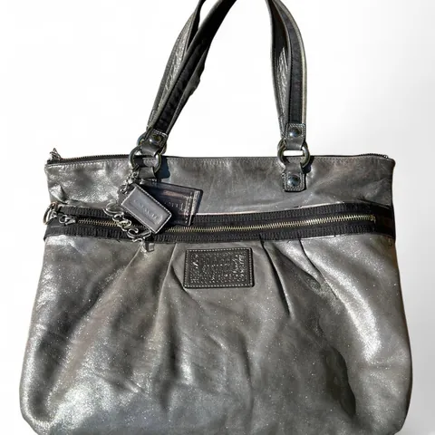 Vintage Coach Poppy Silver Metallic Leather Pleated Shoulder Tote Bag