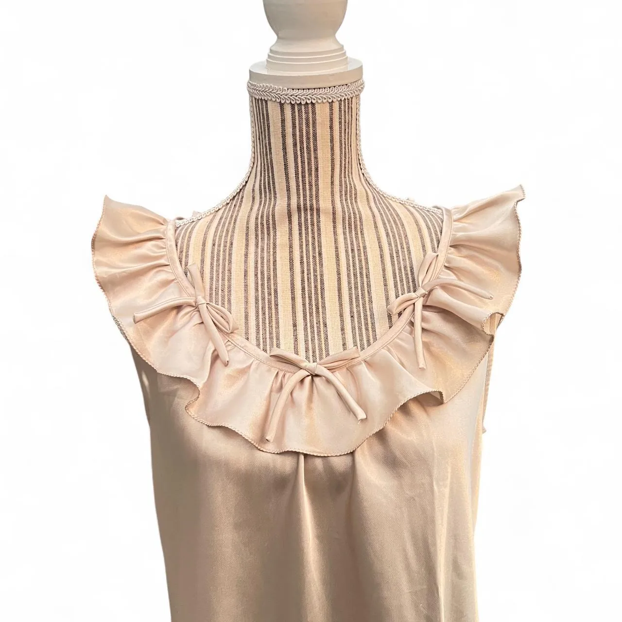 Vintage Cordelia Beige Bow Pleated Satin Dress, photo 2 of 5
