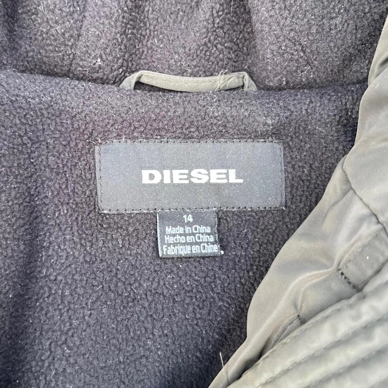 Diesel Classic Green Puffer Jacket with Faux Fur, photo 7 of 7
