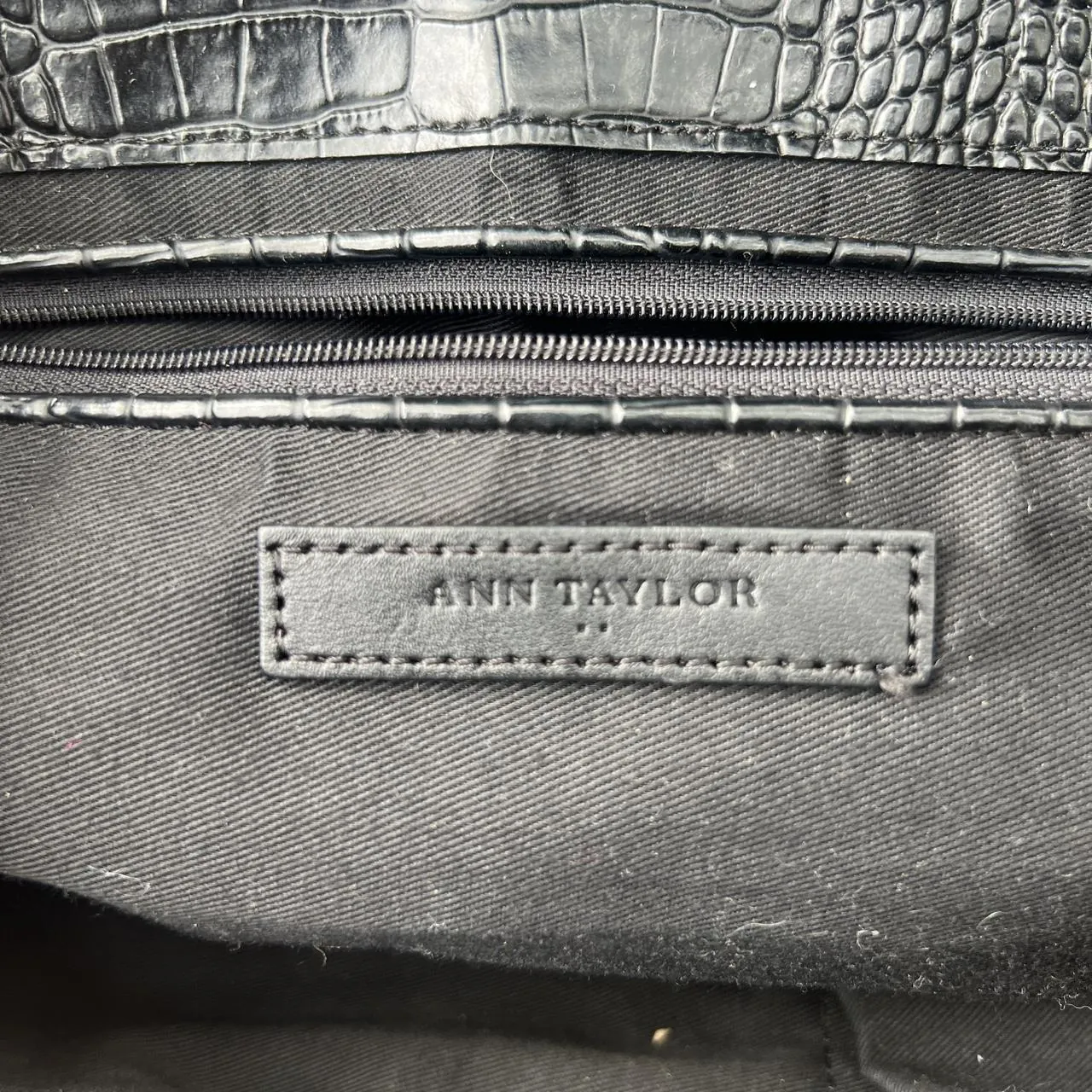 Rare Vintage Y2K Ann Taylor Black Faux Leather & Crocodile Print Shoulder Bag, photo 6 of 6