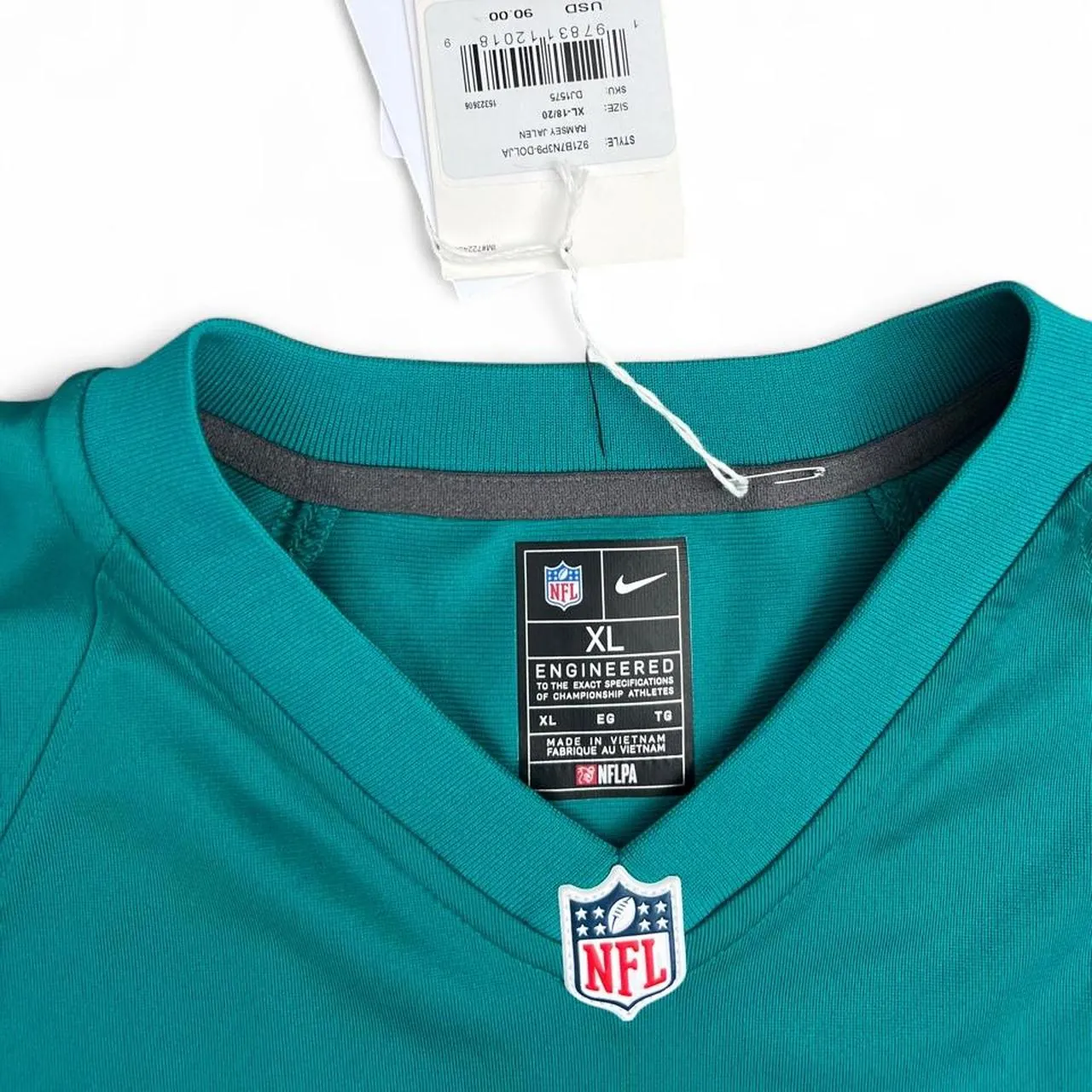 Nike Miami Dolphins Tyreek Hill Jersey, photo 4 of 6