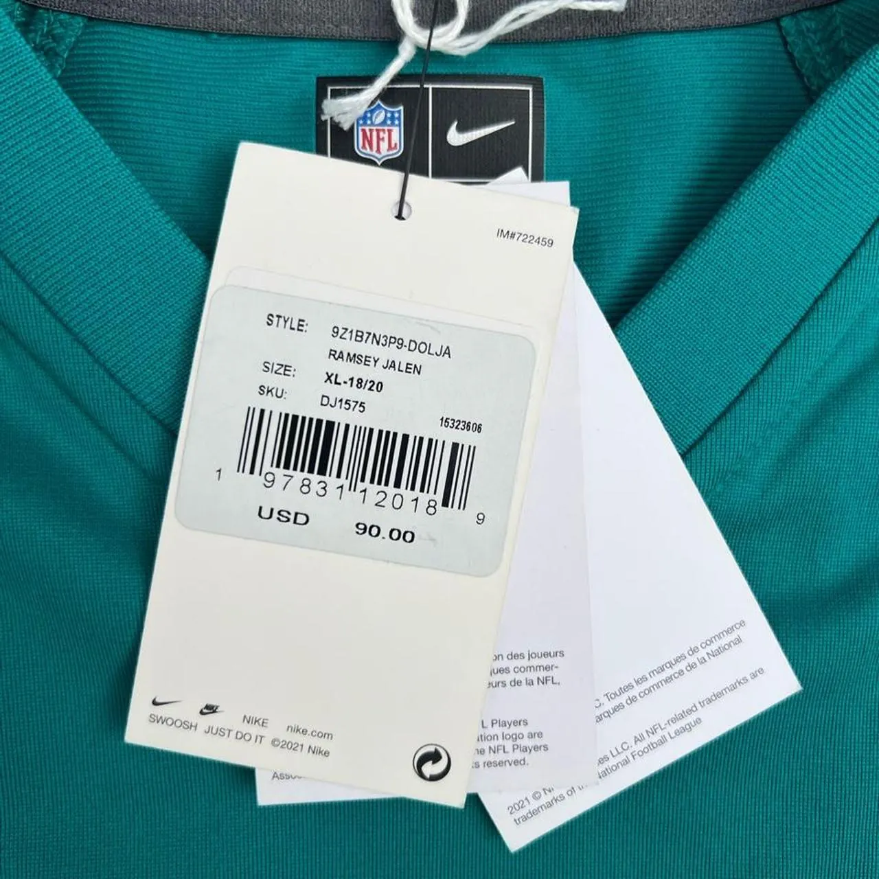 Nike Miami Dolphins Tyreek Hill Jersey, photo 6 of 6