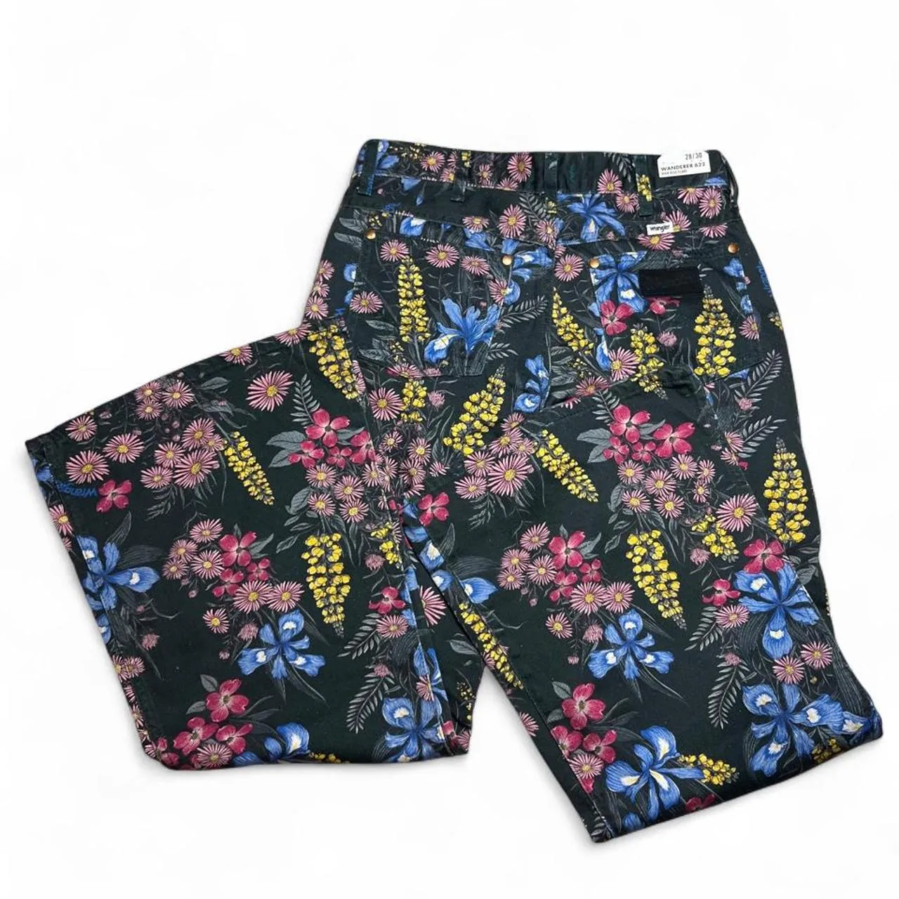 Wrangler Wanderer 622 Retro Floral High Rise Flared Jeans, photo 4 of 6