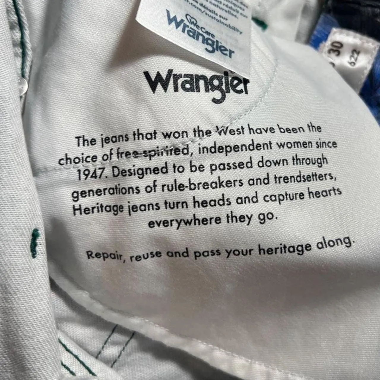 Wrangler Wanderer 622 Retro Floral High Rise Flared Jeans, photo 6 of 6