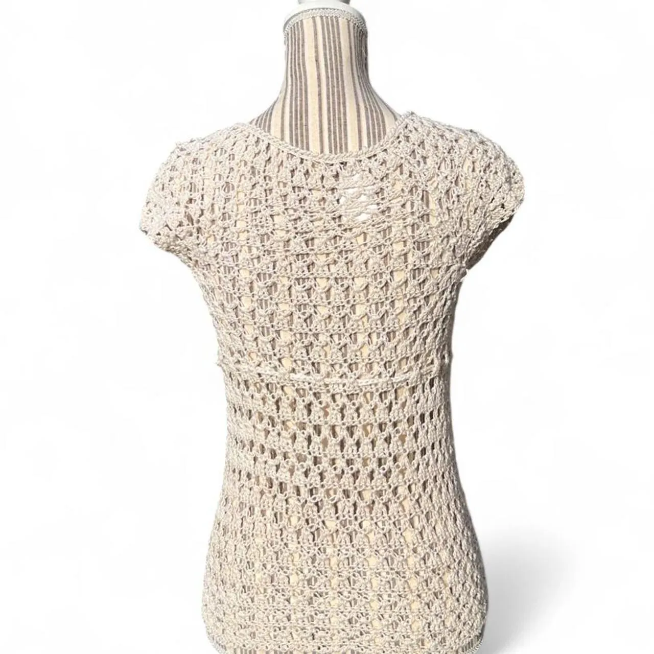 Vintage Handmade Cream Crochet top with Tie Waist and Wooden Beads, photo 4 of 5