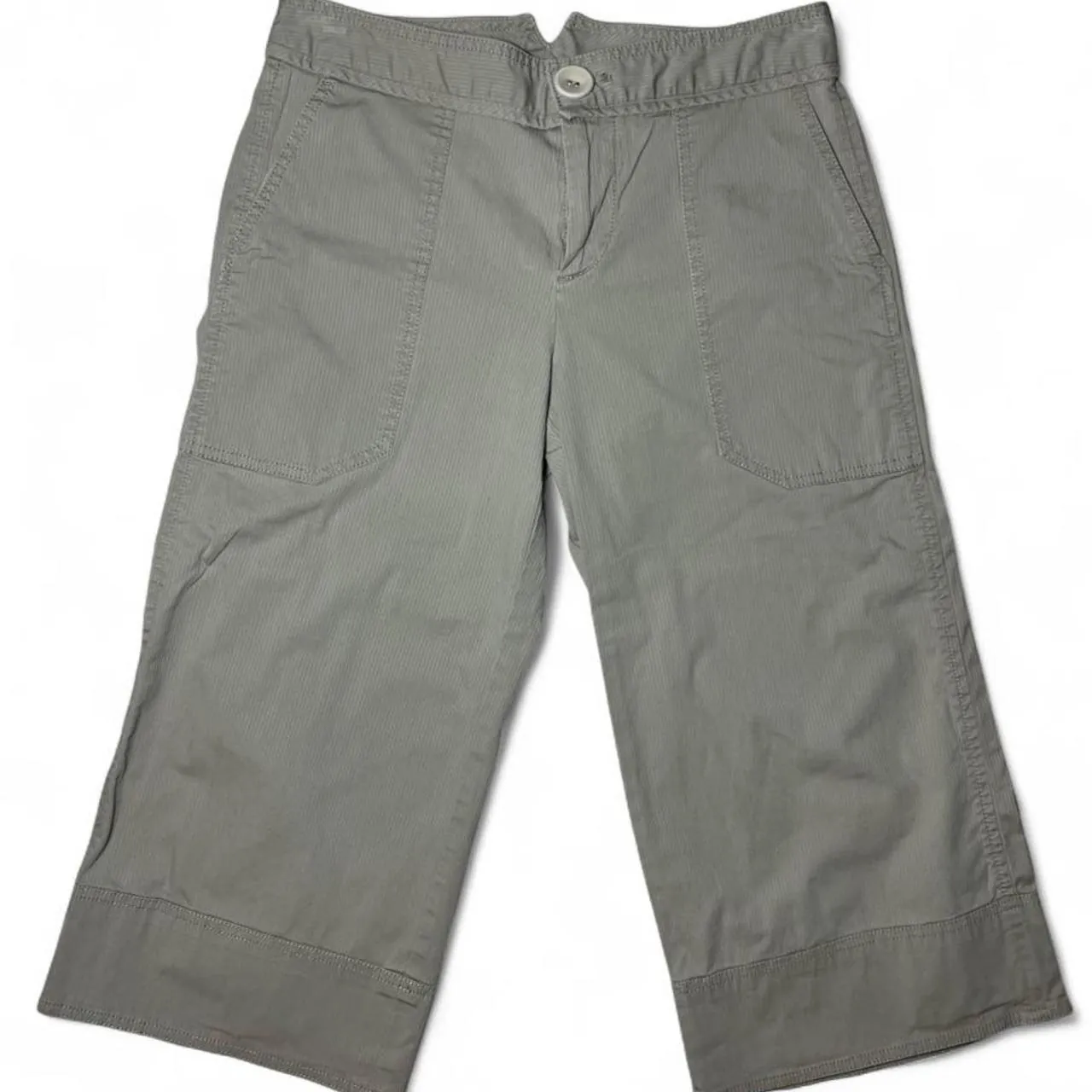 Vintage Marc Jacobs Beige Khaki Wide Leg Cargo Capris, photo 1 of 4