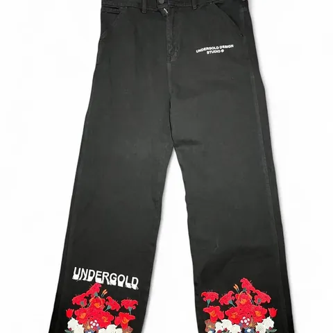 Undergold Walking Into Heaven Embroidered Flowers Baggy Black Jeans