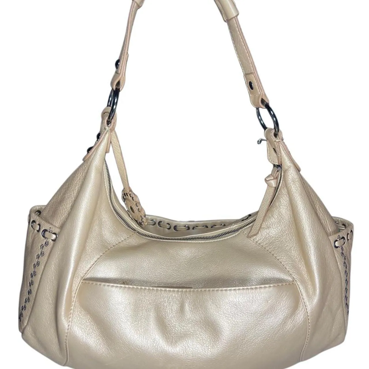 Isabella Fiore Beige Embroidered Leather Hobo Bag, photo 5 of 8